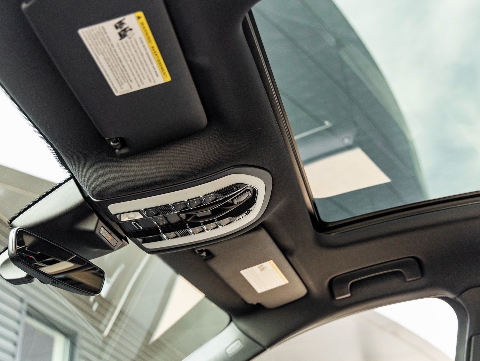 2026 Porsche Macan Macan GTS