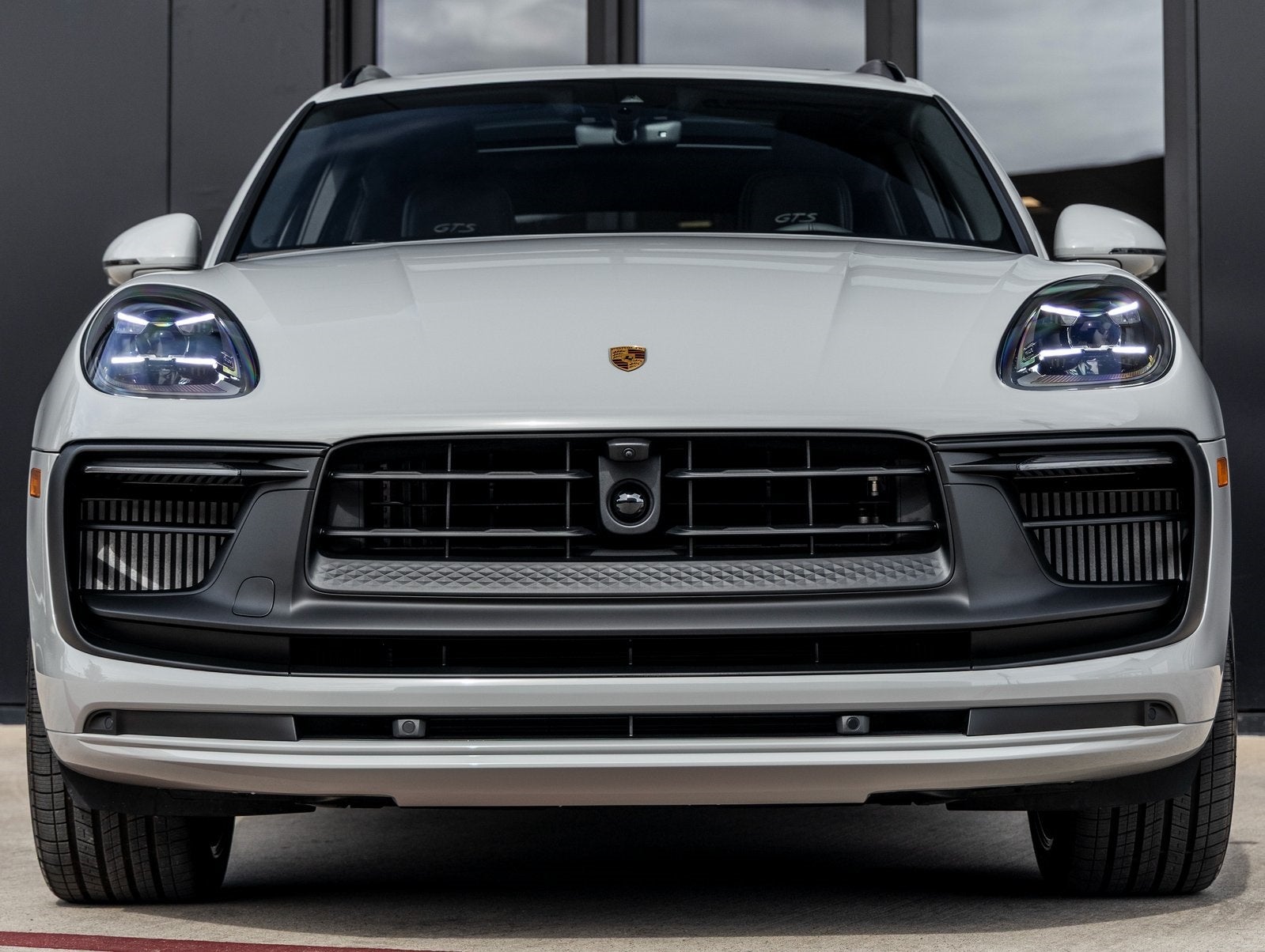 2026 Porsche Macan Macan GTS