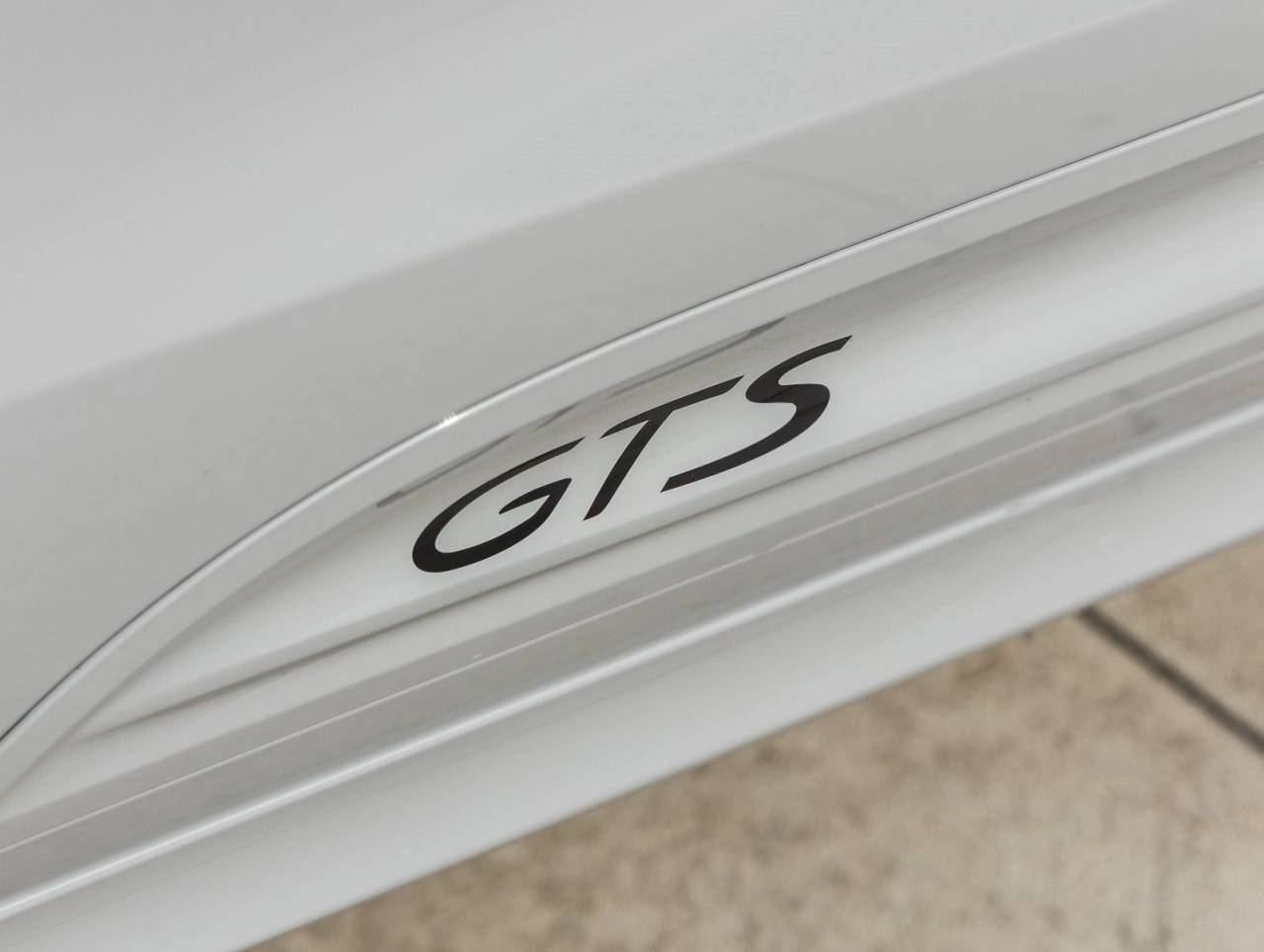 2026 Porsche Macan Macan GTS