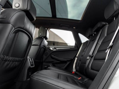 2026 Porsche Macan Macan GTS