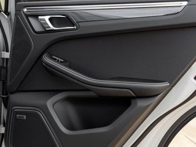 2026 Porsche Macan Macan GTS