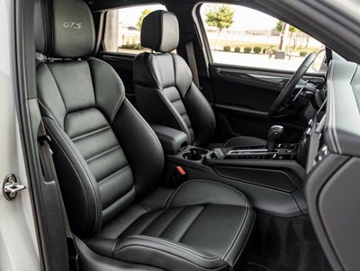 2026 Porsche Macan Macan GTS