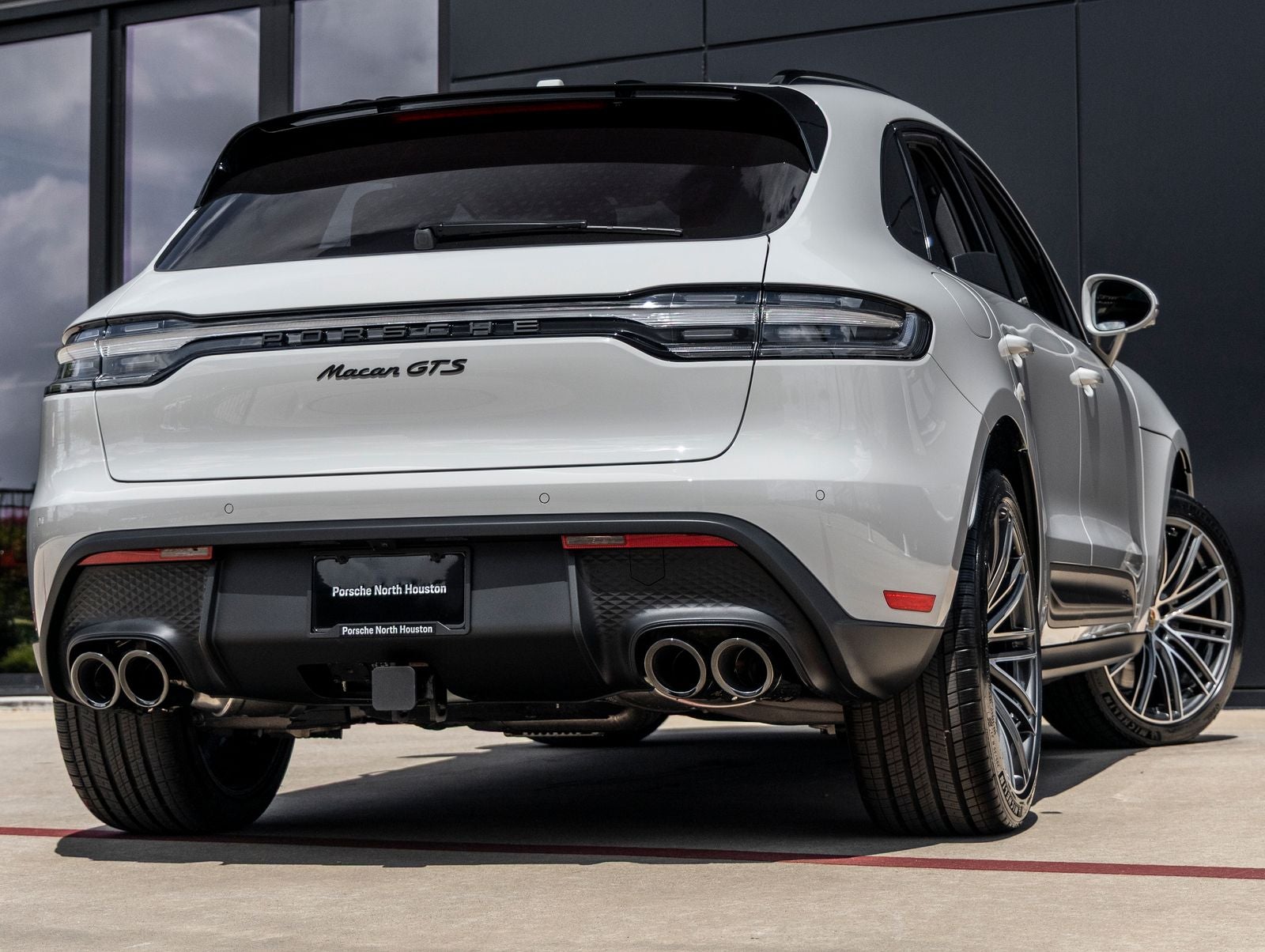 2026 Porsche Macan GTS