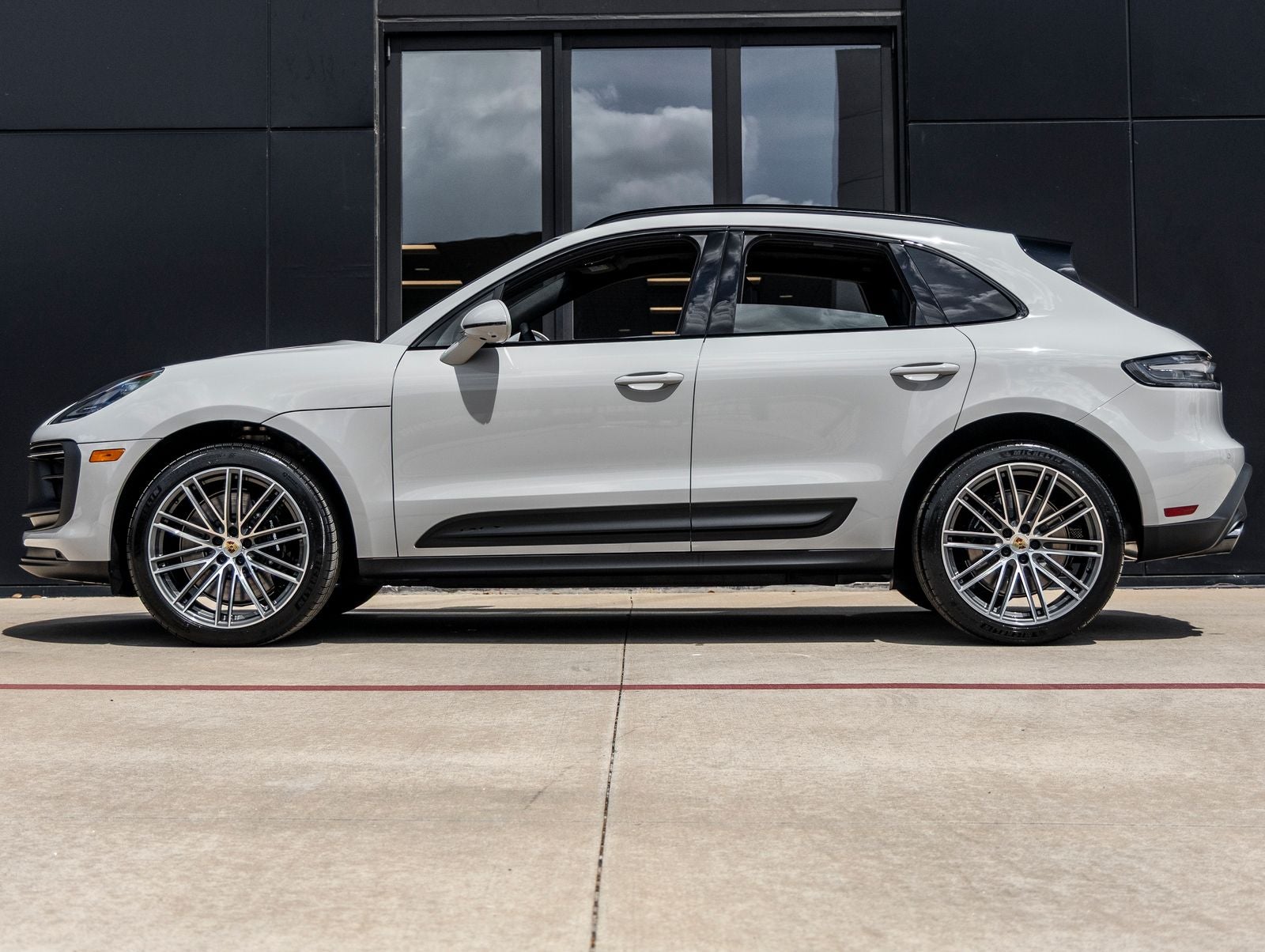 2026 Porsche Macan GTS