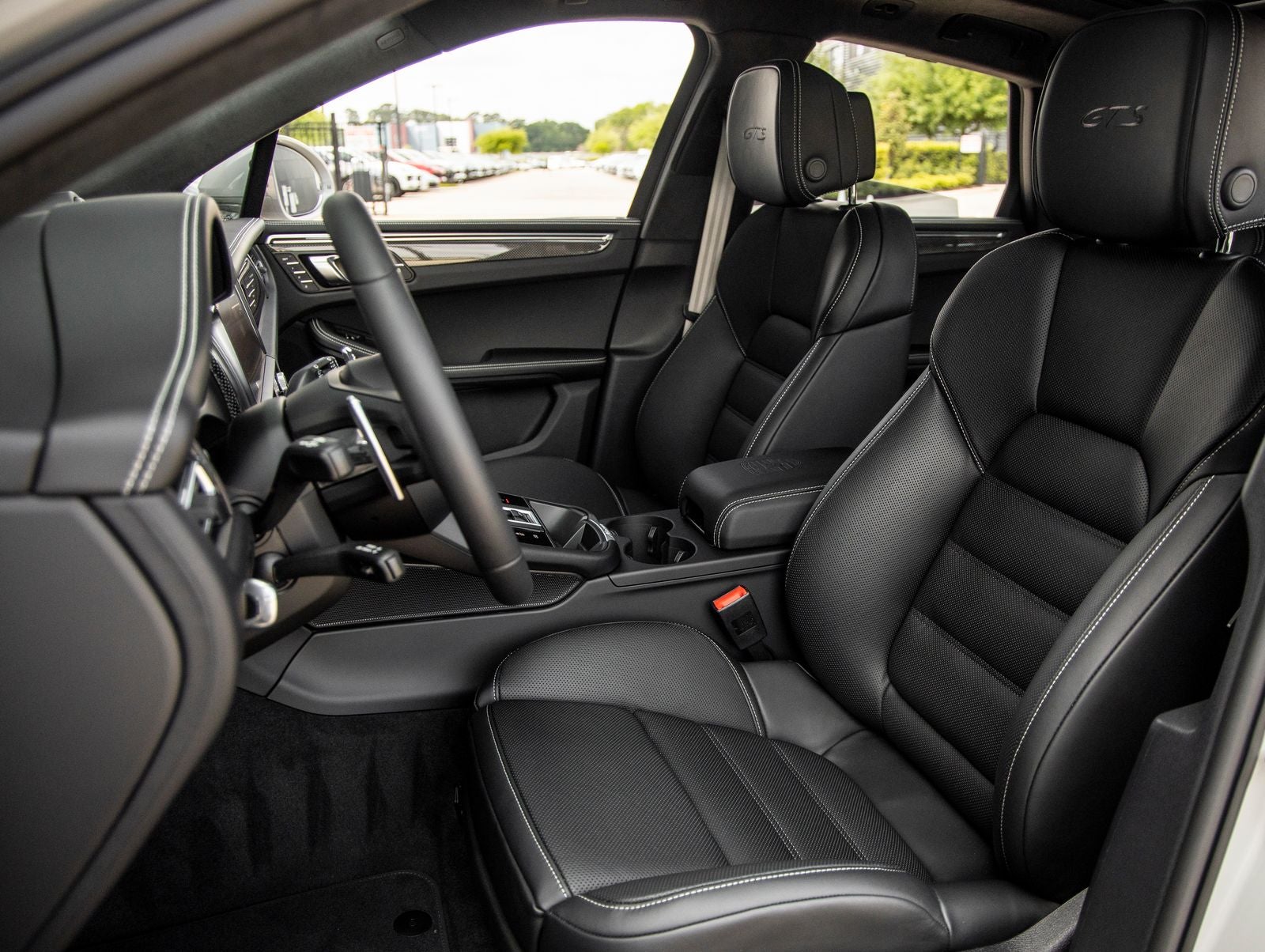 2026 Porsche Macan GTS