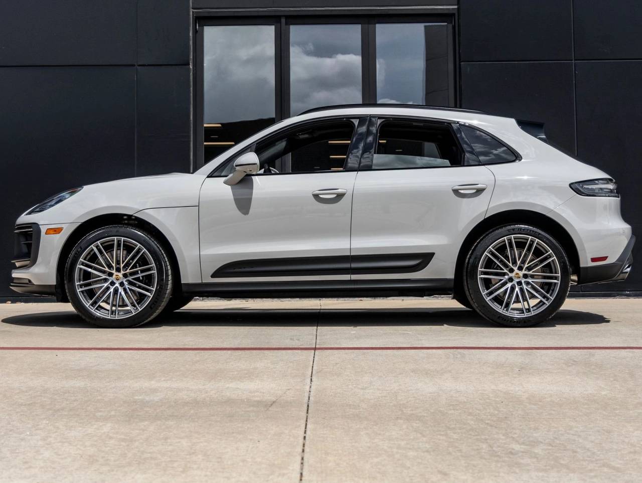 2026 Porsche Macan GTS
