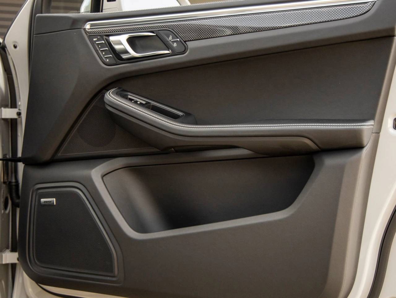 2026 Porsche Macan GTS