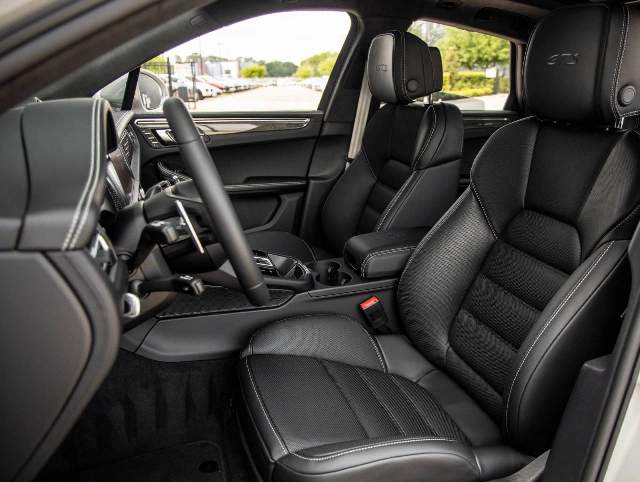 2026 Porsche Macan GTS