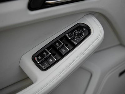 2026 Porsche Macan Macan GTS