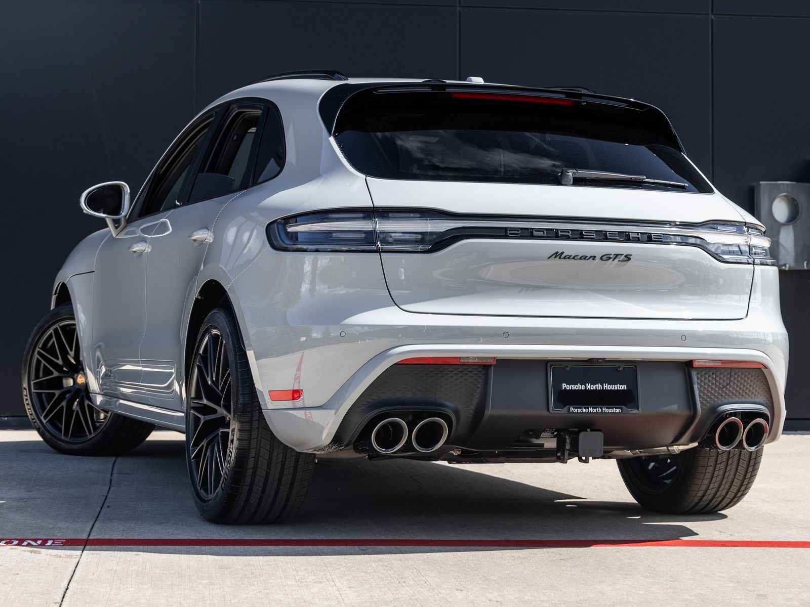2026 Porsche Macan GTS