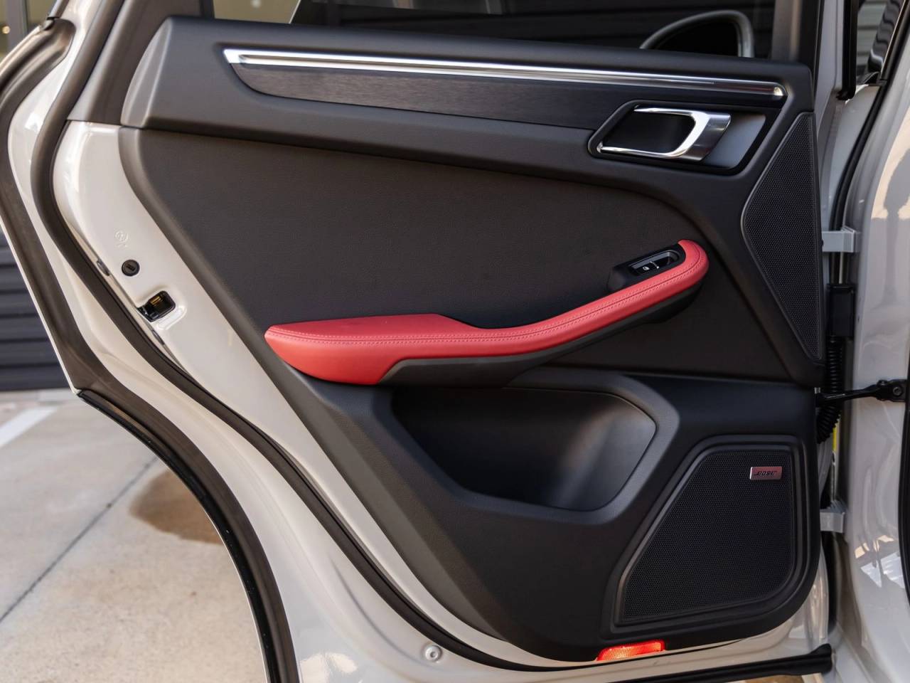 2026 Porsche Macan GTS