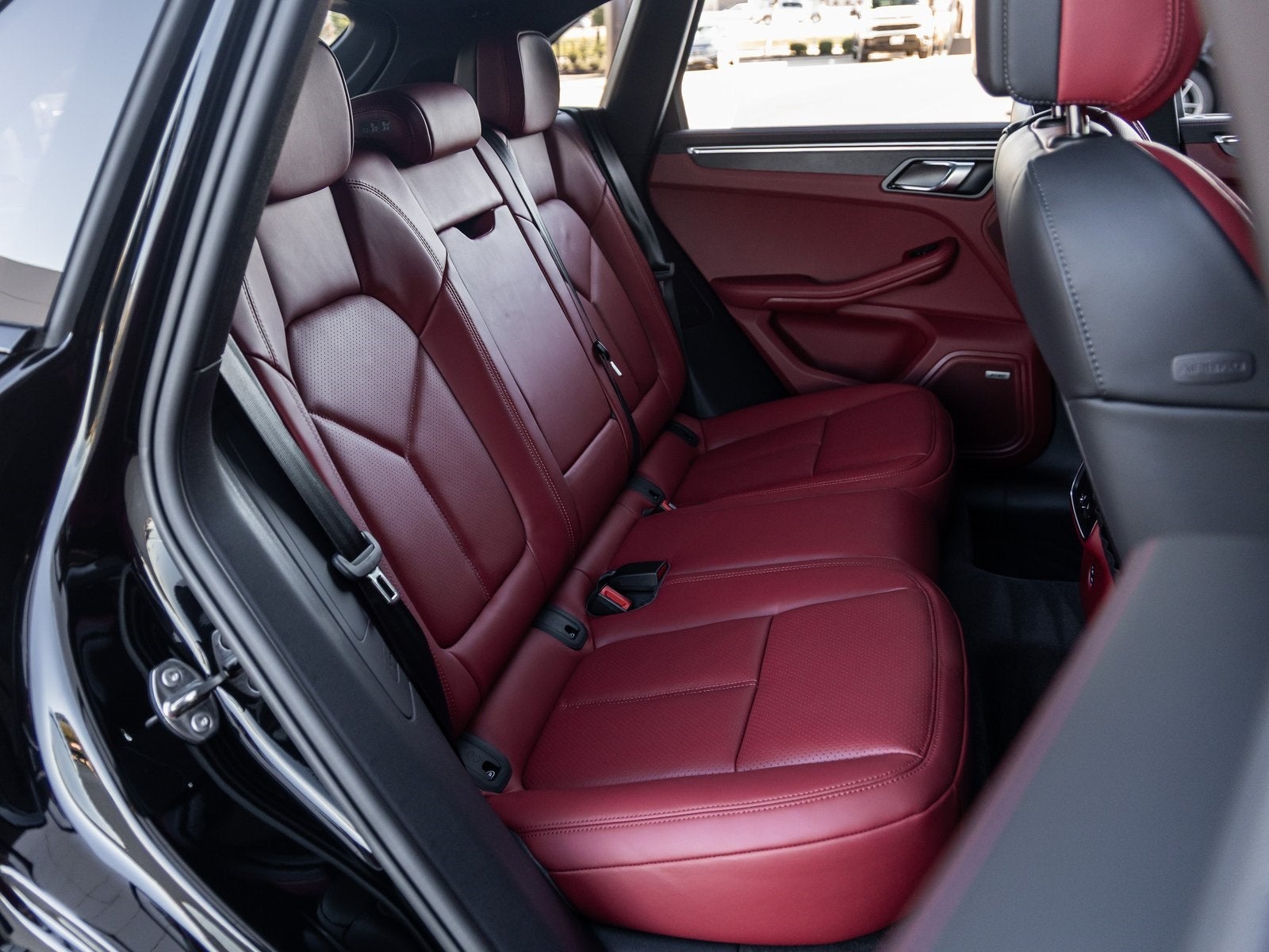 2026 Porsche Macan Macan GTS