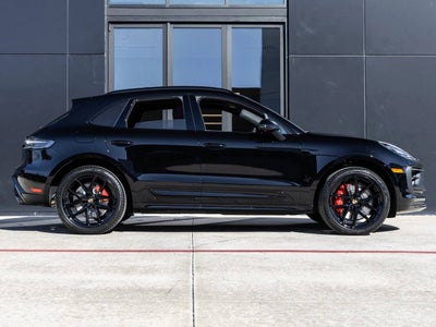 2026 Porsche Macan Macan GTS