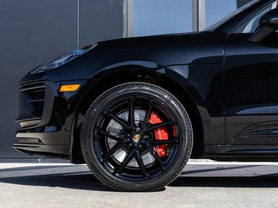 2026 Porsche Macan Macan GTS