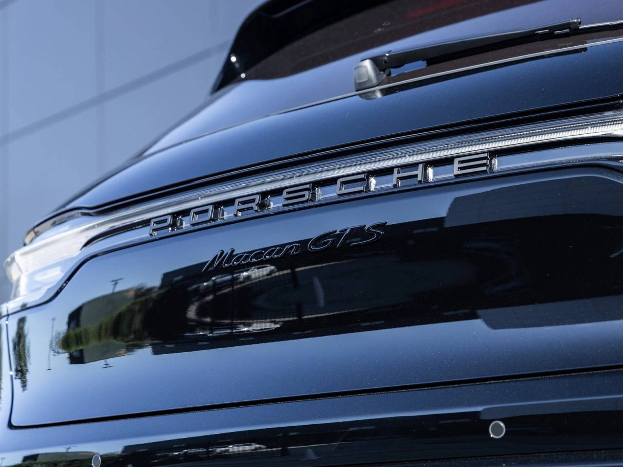 2026 Porsche Macan Macan GTS