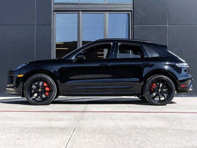 2026 Porsche Macan Macan GTS