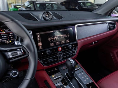 2026 Porsche Macan Macan GTS