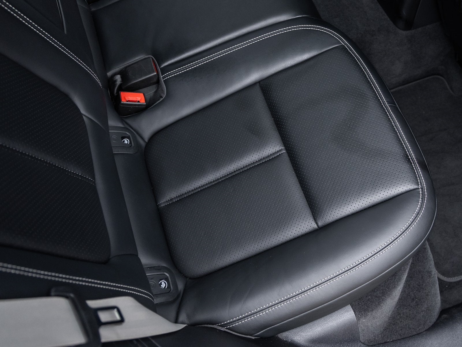 2023 Porsche Macan Macan GTS (MY23)