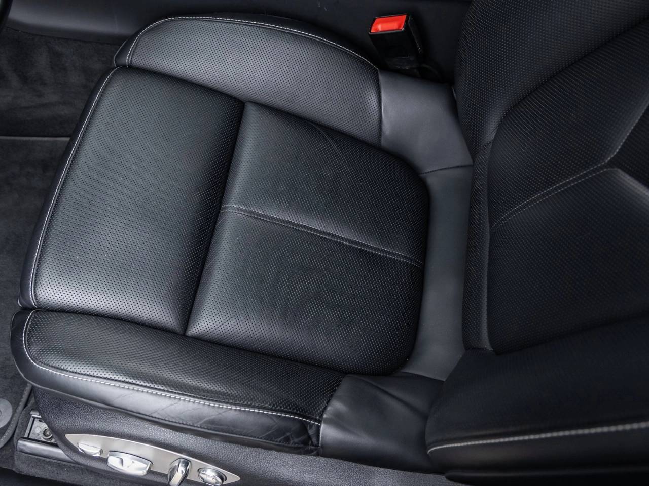 2023 Porsche Macan Macan GTS (MY23)