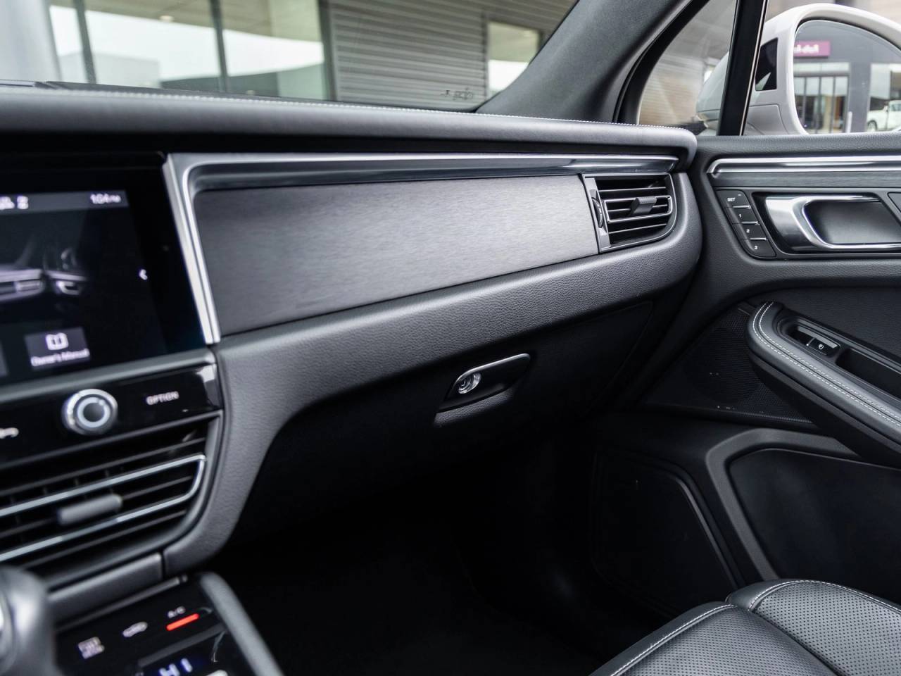 2023 Porsche Macan Macan GTS (MY23)