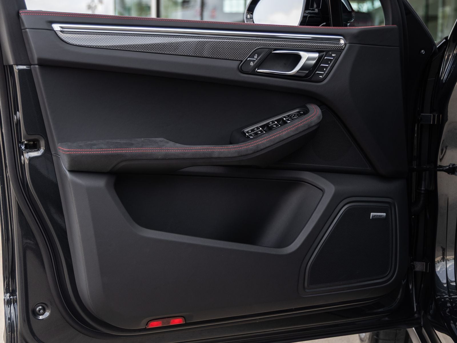 2026 Porsche Macan GTS