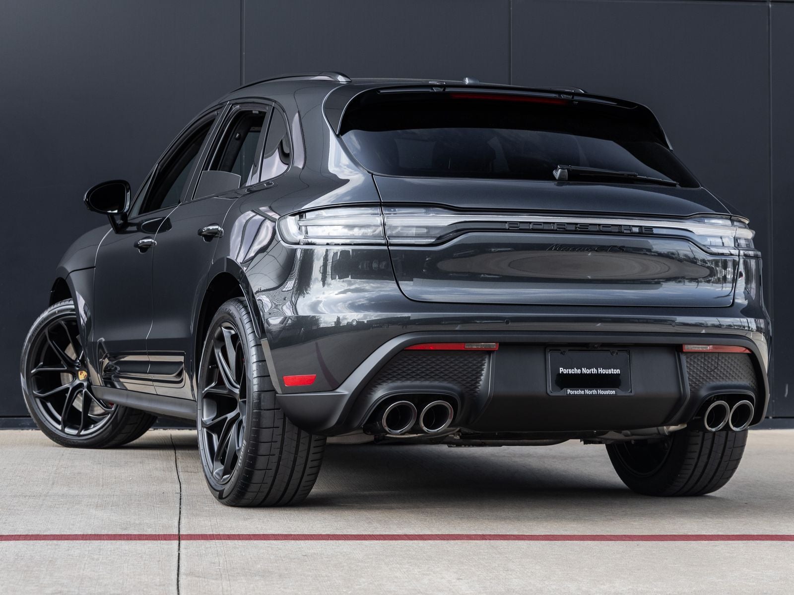 2026 Porsche Macan GTS