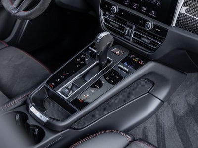 2026 Porsche Macan GTS