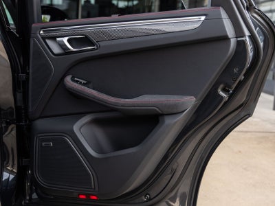 2026 Porsche Macan GTS