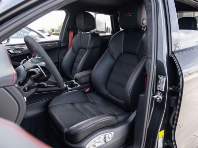 2026 Porsche Macan GTS