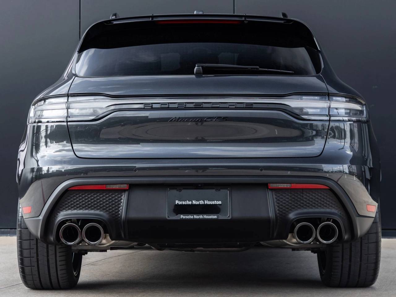 2026 Porsche Macan Macan GTS