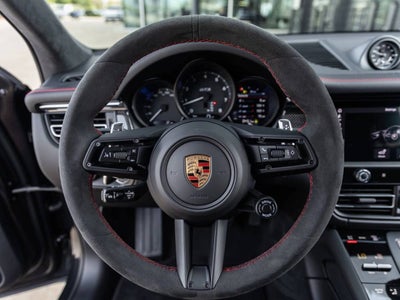 2026 Porsche Macan Macan GTS