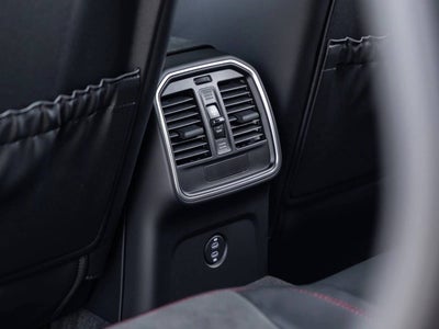 2026 Porsche Macan Macan GTS