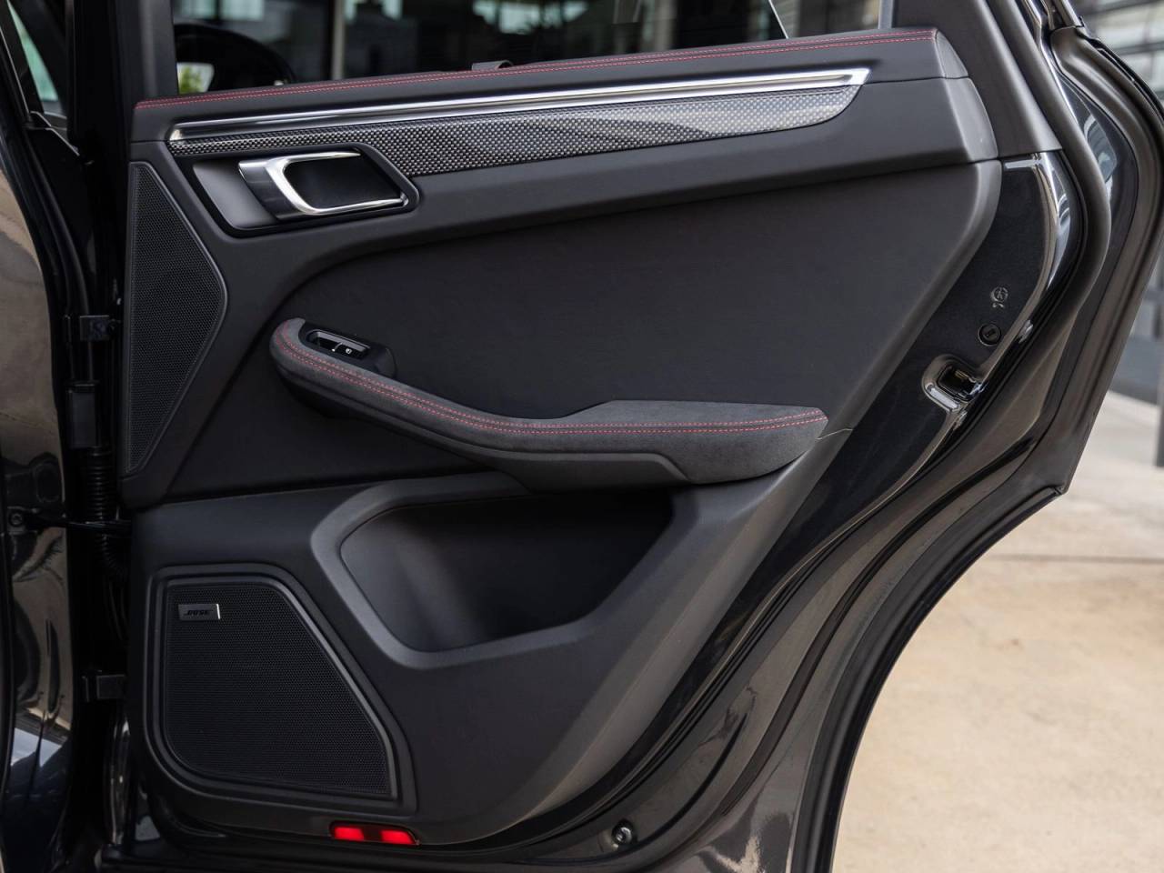 2026 Porsche Macan Macan GTS