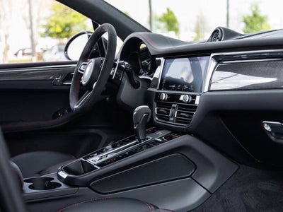 2026 Porsche Macan Macan GTS