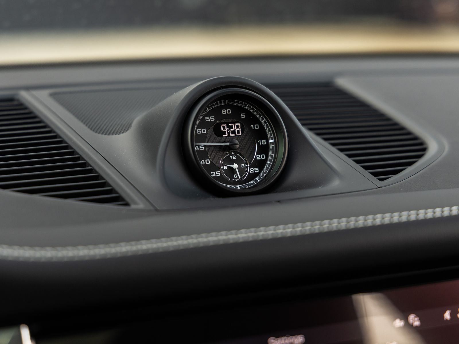 2026 Porsche Macan Macan GTS