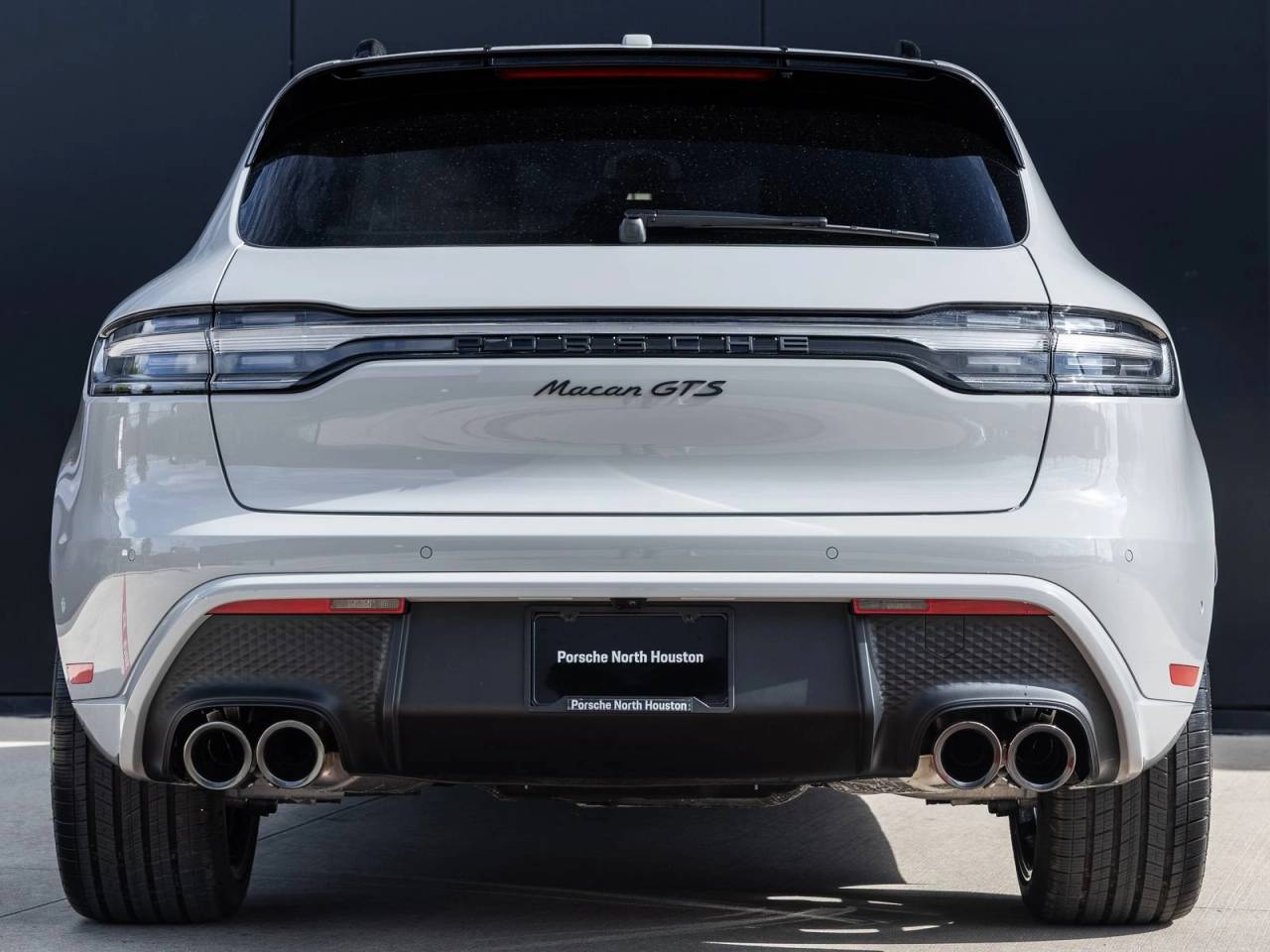 2026 Porsche Macan Macan GTS