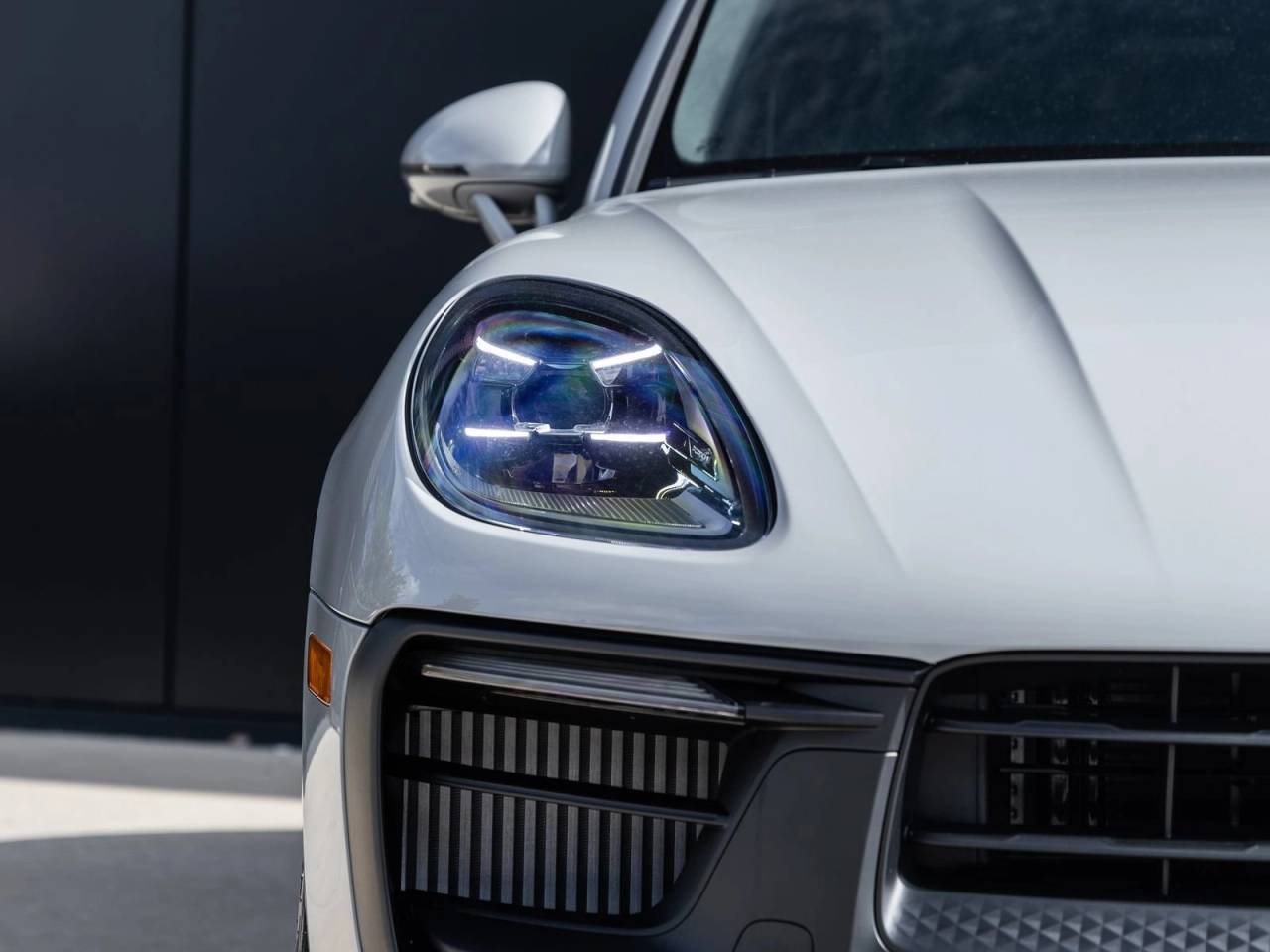 2026 Porsche Macan Macan GTS
