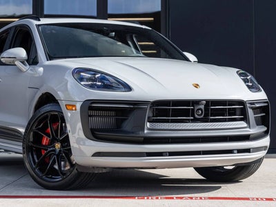 2026 Porsche Macan Macan GTS