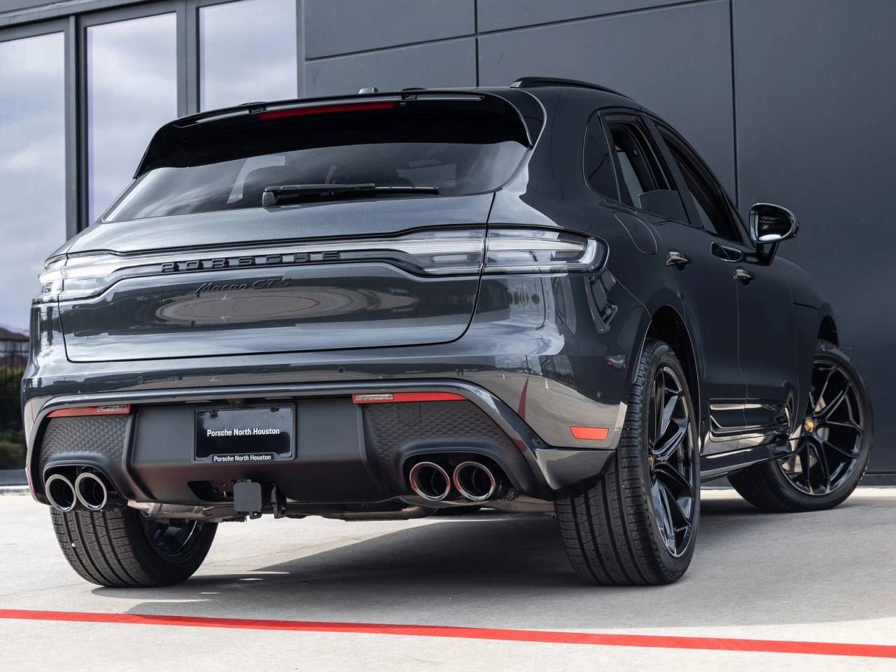 2026 Porsche Macan GTS