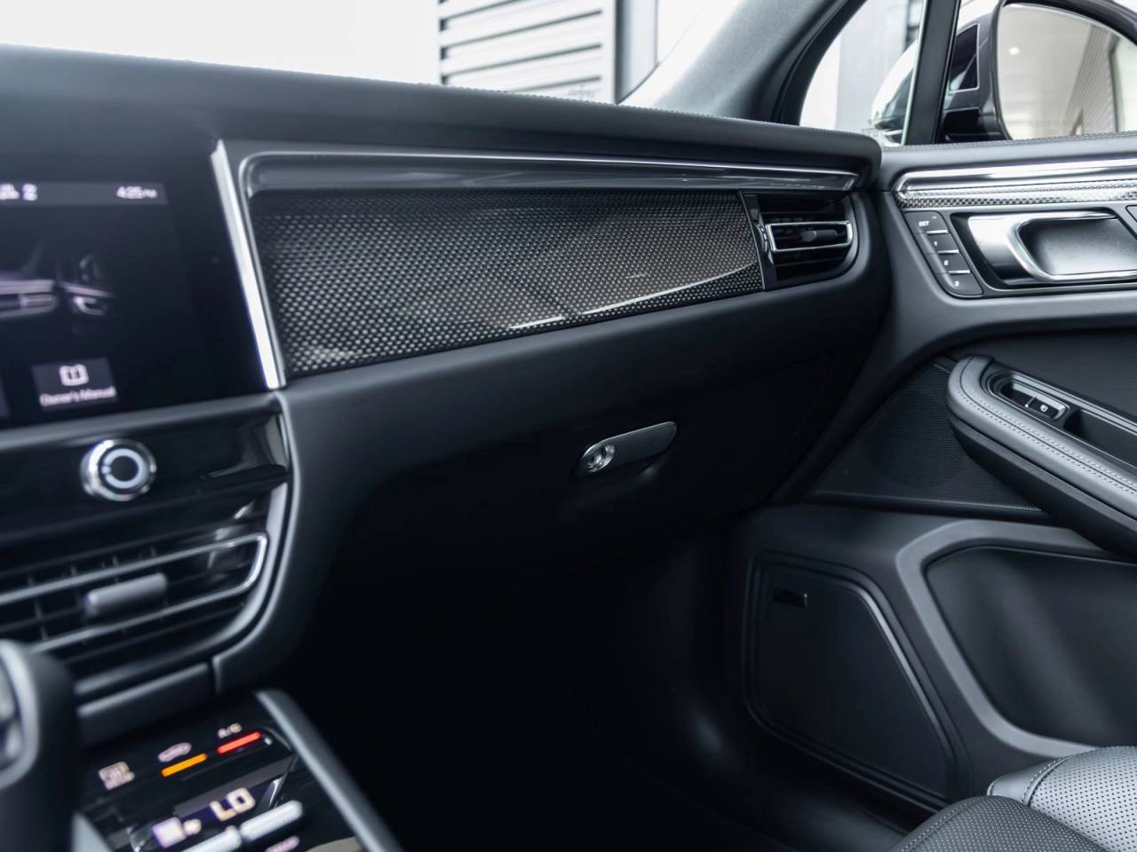 2026 Porsche Macan GTS