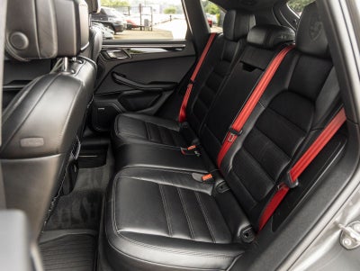 2017 Porsche Macan Turbo