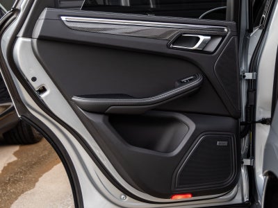 2026 Porsche Macan Macan GTS