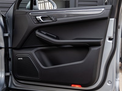 2026 Porsche Macan Macan GTS