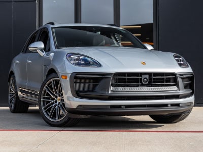 2026 Porsche Macan Macan GTS