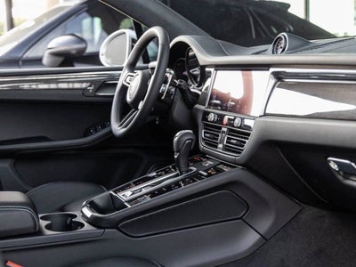 2026 Porsche Macan Macan GTS