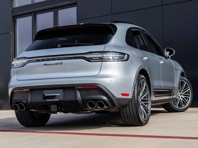 2026 Porsche Macan Macan GTS