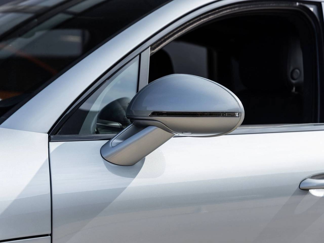 2026 Porsche Macan Macan GTS