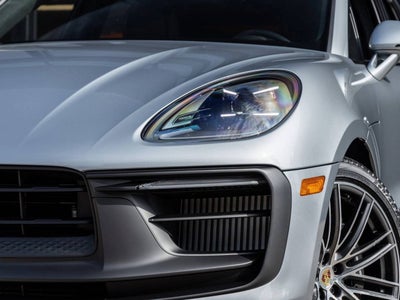 2026 Porsche Macan Macan GTS
