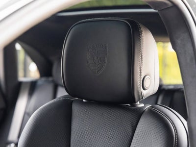 2026 Porsche Macan Macan GTS