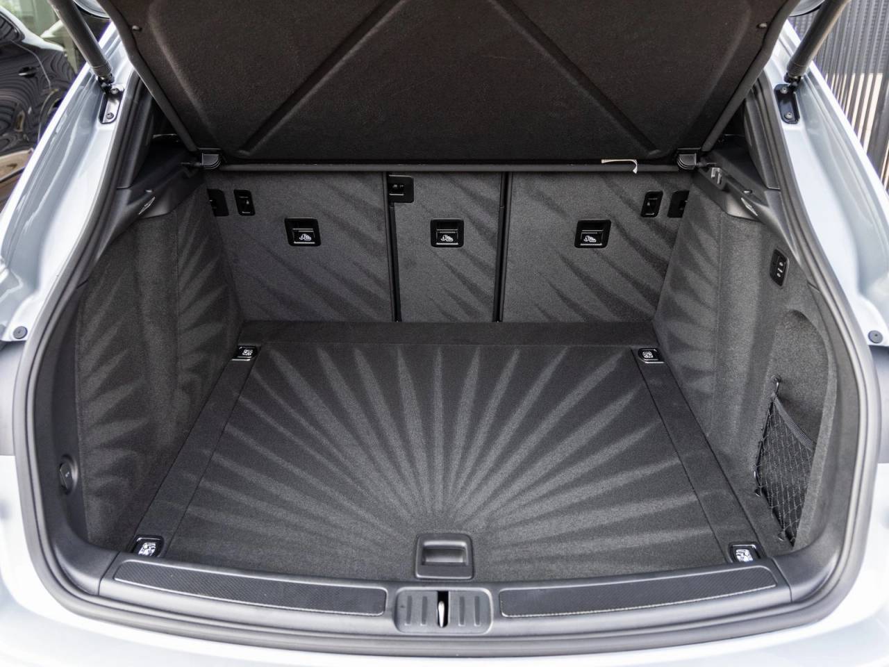 2026 Porsche Macan Macan GTS